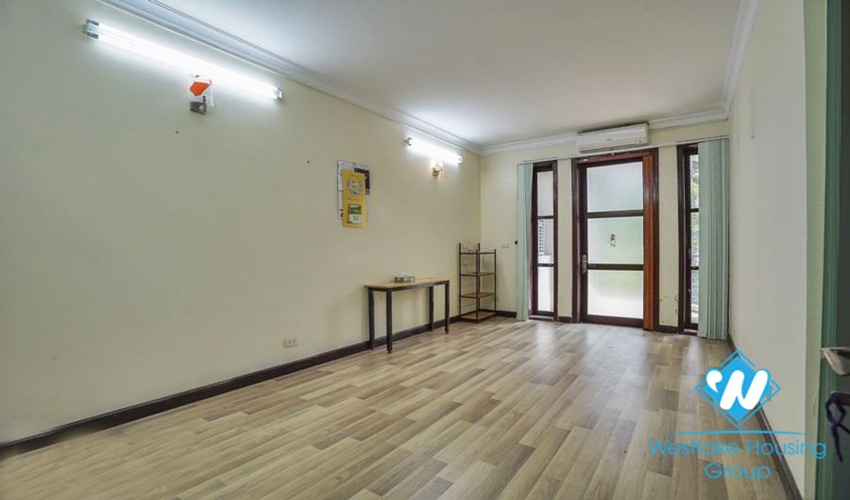 3-storey villa 126m2 4 bedrooms for rent in Ciputra